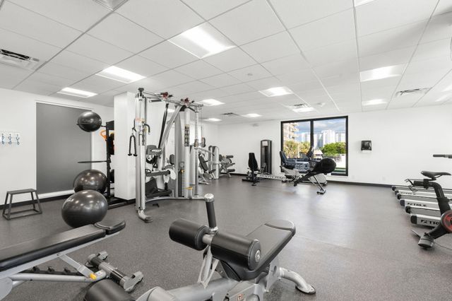 3015 N Ocean Boulevard 5F, Fort Lauderdale, FL 33308