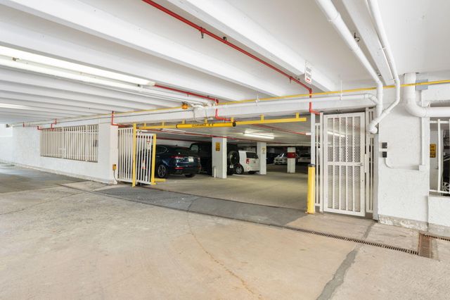 3015 N Ocean Boulevard 5F, Fort Lauderdale, FL 33308