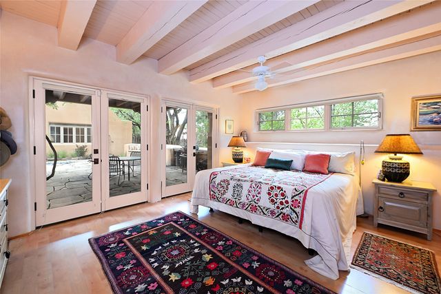 1275 Canyon Road, Santa Fe, NM 87501