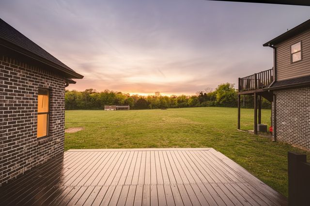28 Henderson Rd, Lynchburg, TN 37352
