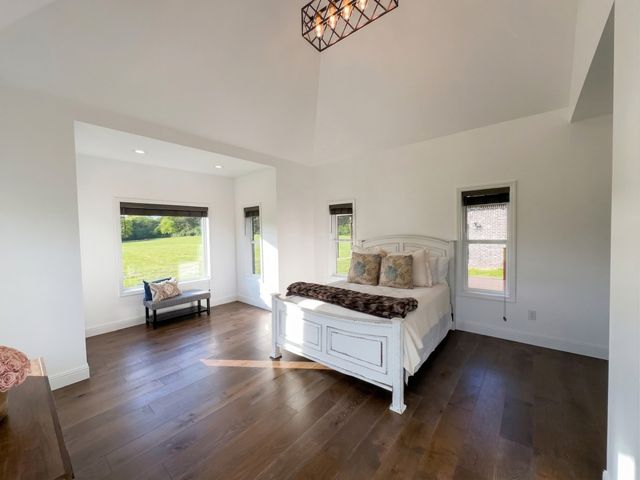 28 Henderson Rd, Lynchburg, TN 37352