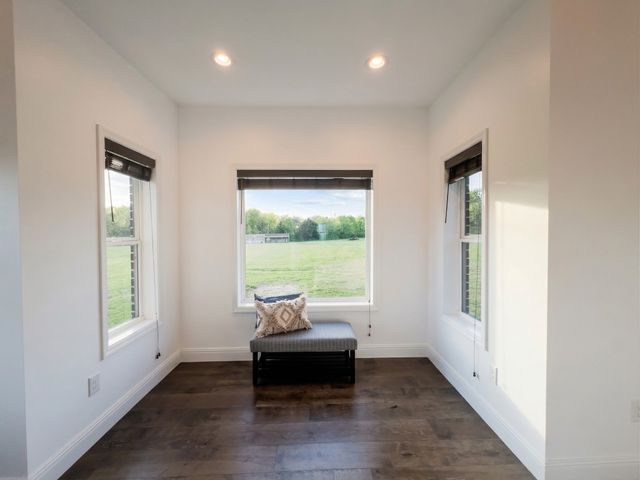 28 Henderson Rd, Lynchburg, TN 37352