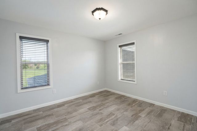 28 Henderson Rd, Lynchburg, TN 37352
