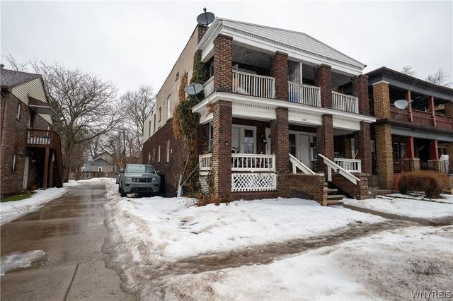 1158 Ontario Avenue, Niagara Falls, NY 14305