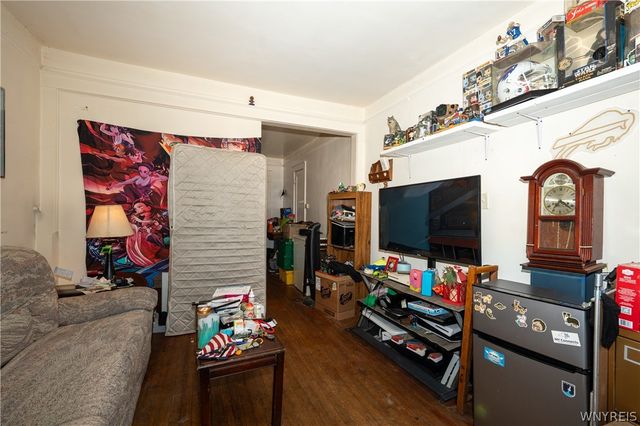 1158 Ontario Avenue, Niagara Falls, NY 14305