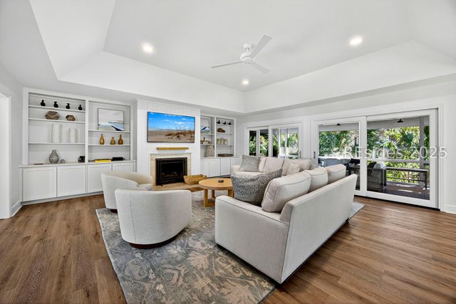 9 Bald Eagle Rd, Hilton Head Island, SC 29928