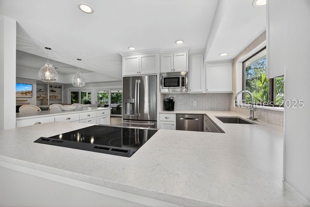 9 Bald Eagle Rd, Hilton Head Island, SC 29928