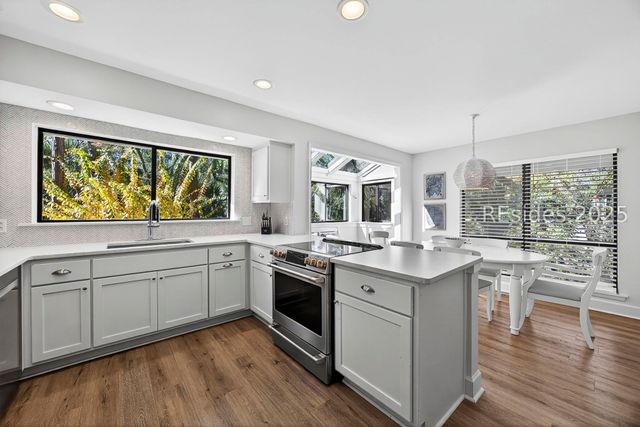 9 Bald Eagle Rd, Hilton Head Island, SC 29928