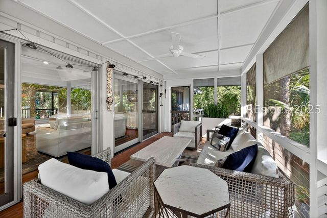 9 Bald Eagle Rd, Hilton Head Island, SC 29928