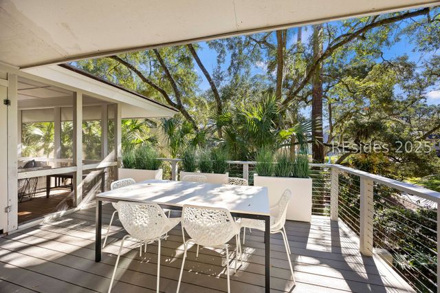 9 Bald Eagle Rd, Hilton Head Island, SC 29928