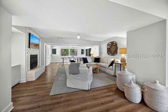 9 Bald Eagle Rd, Hilton Head Island, SC 29928