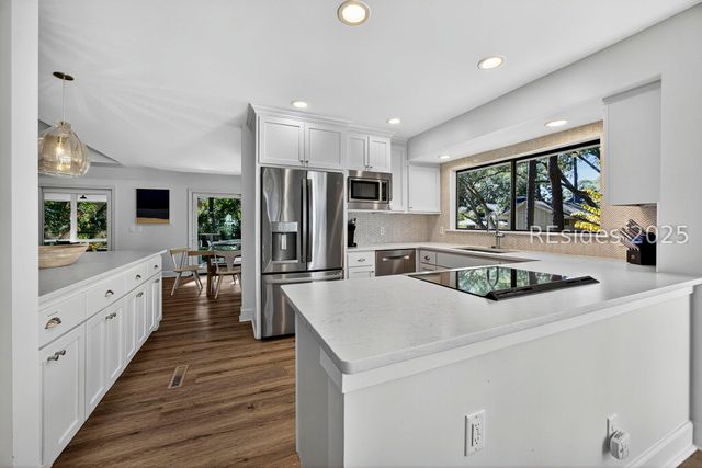 9 Bald Eagle Rd, Hilton Head Island, SC 29928