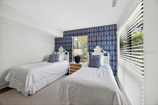 9 Bald Eagle Rd, Hilton Head Island, SC 29928