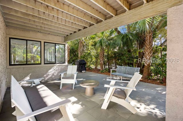 9 Bald Eagle Rd, Hilton Head Island, SC 29928