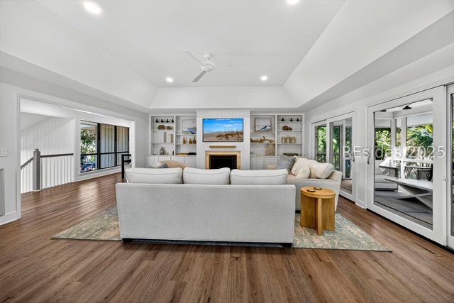 9 Bald Eagle Rd, Hilton Head Island, SC 29928