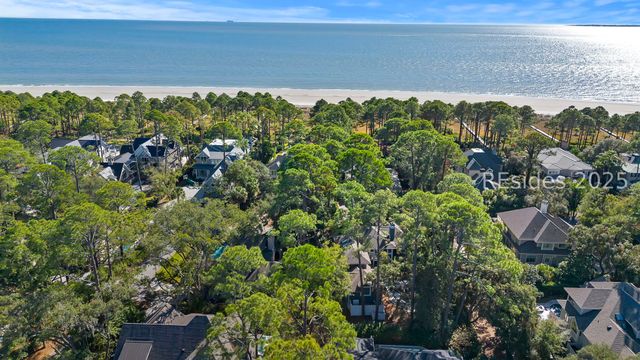 9 Bald Eagle Rd, Hilton Head Island, SC 29928