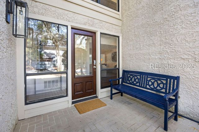 9 Bald Eagle Rd, Hilton Head Island, SC 29928