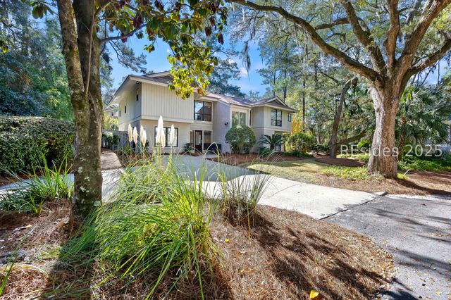 9 Bald Eagle Rd, Hilton Head Island, SC 29928