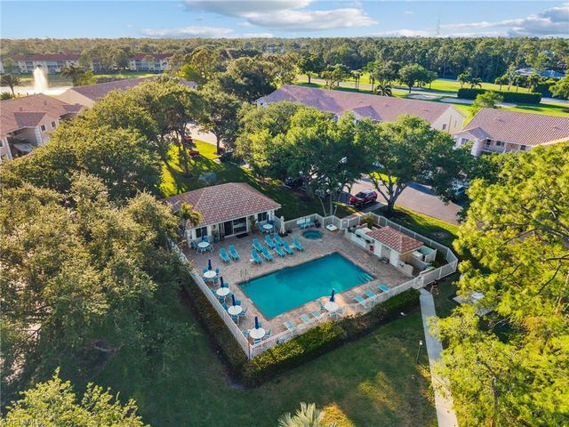 5928 Cranbrook WAY D202, Naples, FL 34112