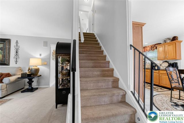 2720 Hickory Drive, Forks Twp, PA 18040