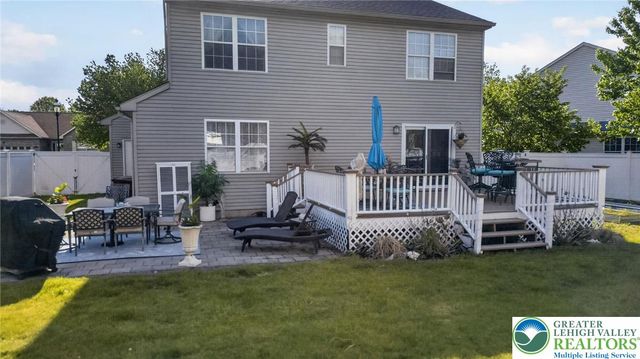 2720 Hickory Drive, Forks Twp, PA 18040