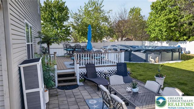 2720 Hickory Drive, Forks Twp, PA 18040