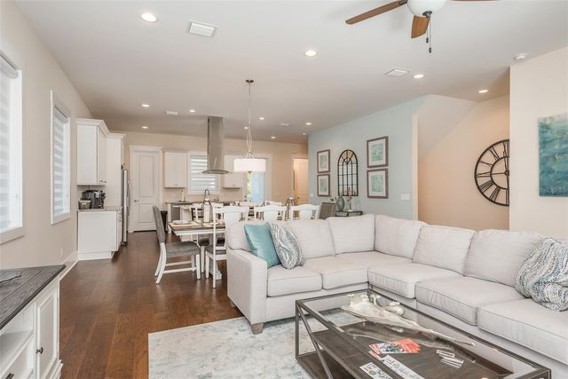 20 OUTLOOK WAY 7, Dunedin, FL 34698