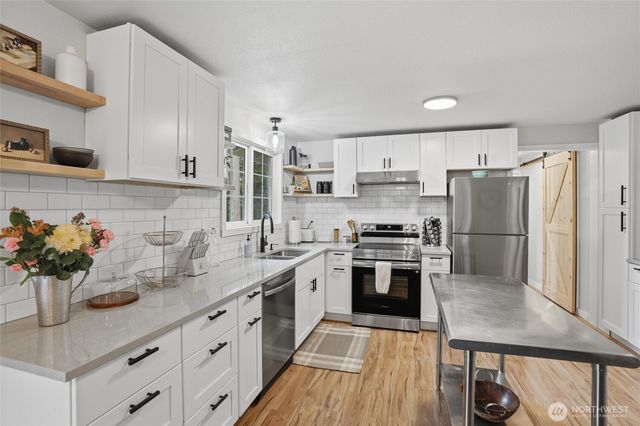 13221 91st Avenue Ct NW, Gig Harbor, WA 98329