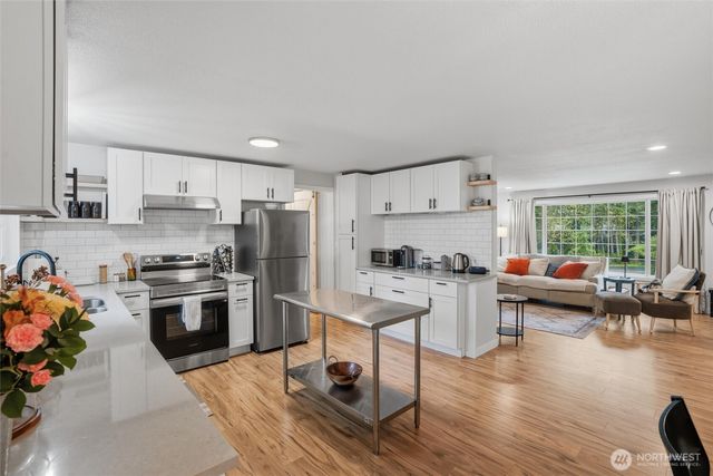 13221 91st Avenue Ct NW, Gig Harbor, WA 98329