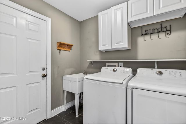 105 Mickey Court, New Bern, NC 28562