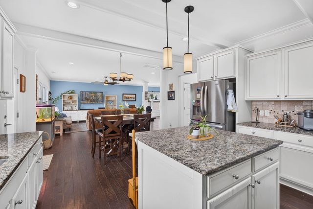 203 Balsam Circle, Summerville, SC 29485