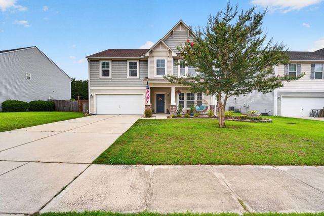 203 Balsam Circle, Summerville, SC 29485