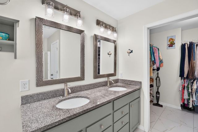 203 Balsam Circle, Summerville, SC 29485
