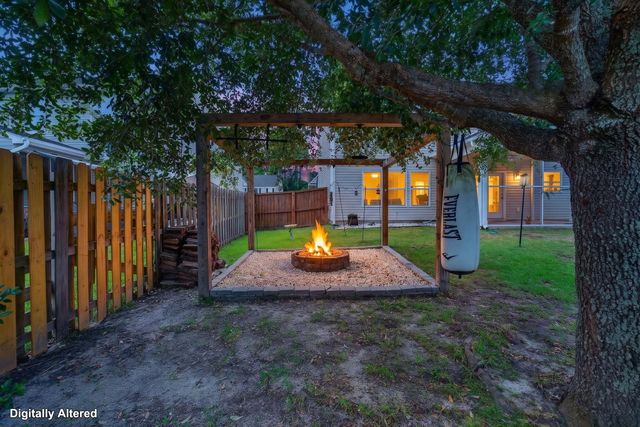 203 Balsam Circle, Summerville, SC 29485