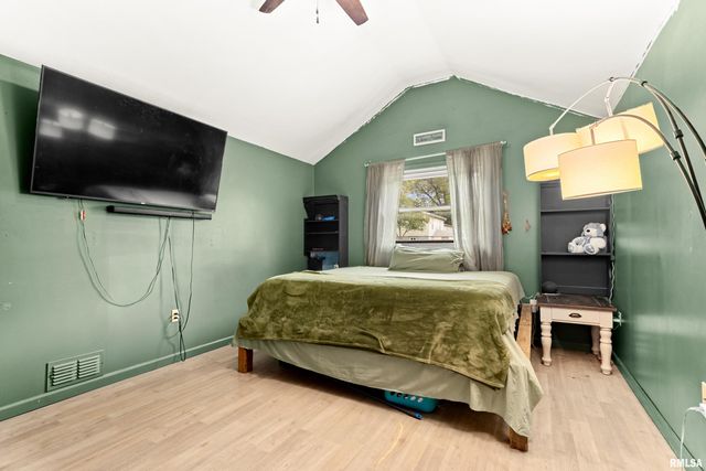 3507 W QUEEN ANN Court, Peoria, IL 61615