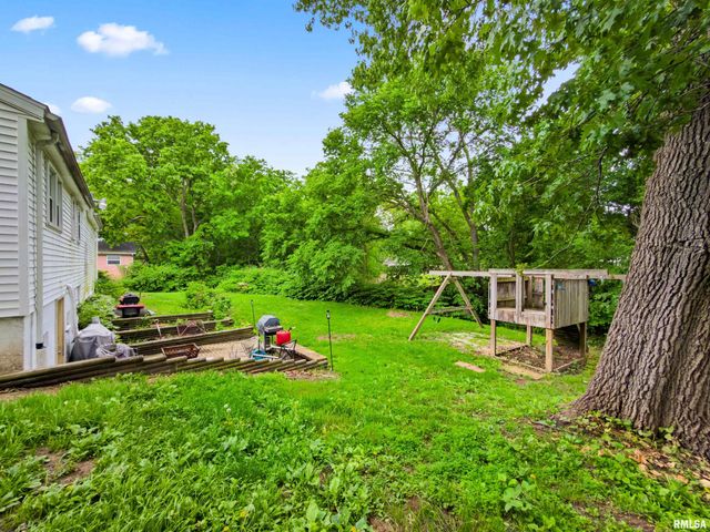3507 W QUEEN ANN Court, Peoria, IL 61615