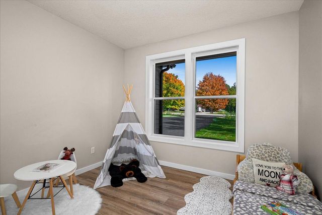 3837 GETCHELL Road, Hermantown, MN 55811