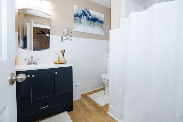 2004 Hidden Lake Road, Bloomington, IL 61704