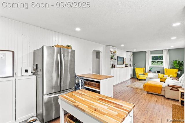 2071 E Dodge Road, Clio, MI 48420