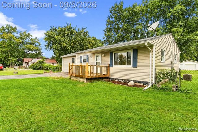 2071 E Dodge Road, Clio, MI 48420