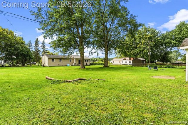2071 E Dodge Road, Clio, MI 48420
