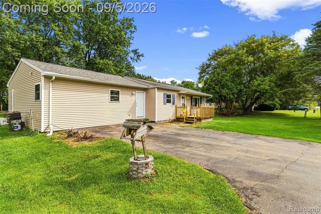 2071 E Dodge Road, Clio, MI 48420