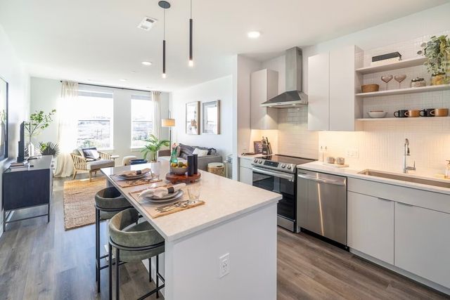 305 Winter Street 421, Waltham, MA 02451