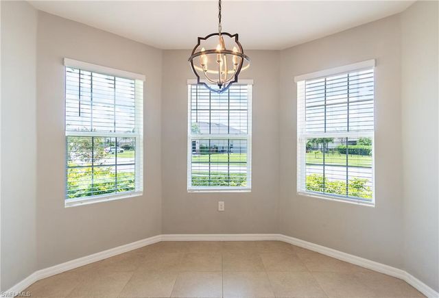 2707 Tarragona CT, Cape Coral, FL 33909