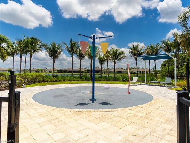 2707 Tarragona CT, Cape Coral, FL 33909