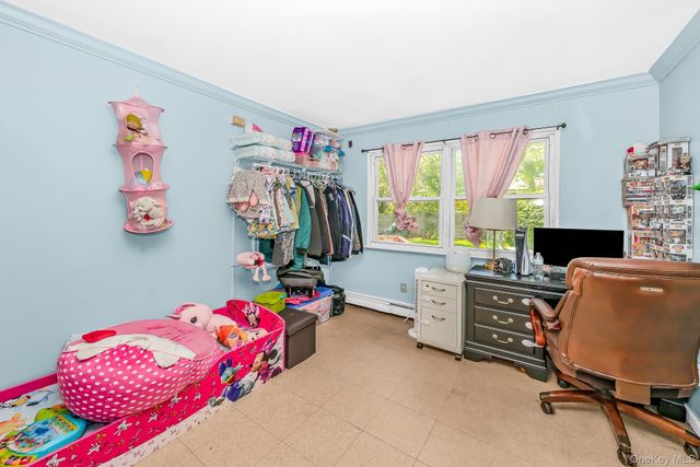 103 Gates Avenue, Central Islip, NY 11722