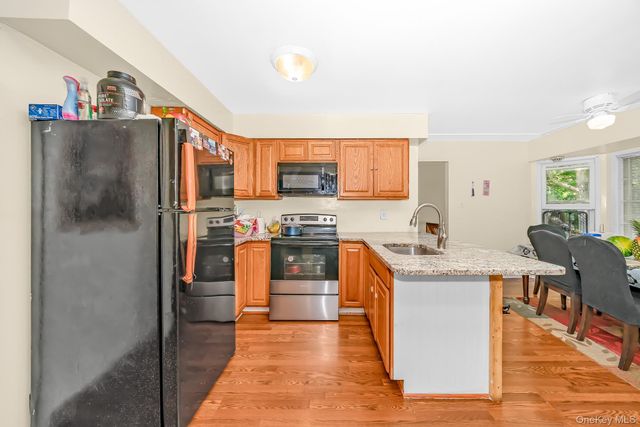 103 Gates Avenue, Central Islip, NY 11722