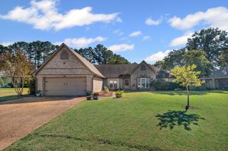 8493 STONEWOOD CV E, Cordova, TN 38018