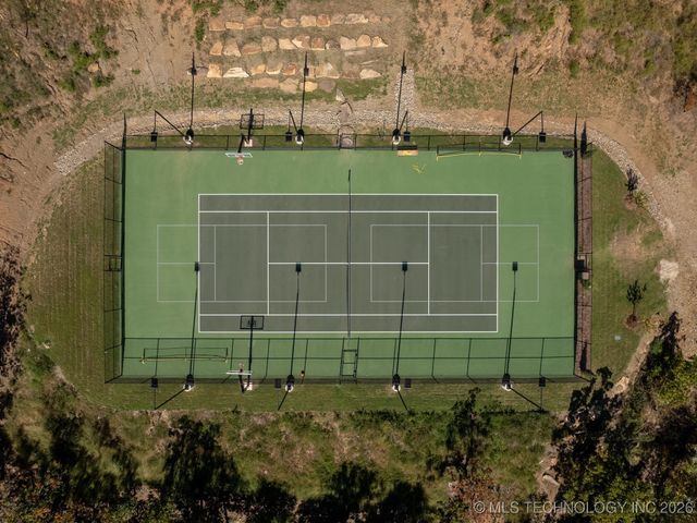 105 Lower Greenway, Carlton Landing, OK 74432