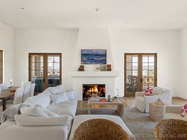 105 Lower Greenway, Carlton Landing, OK 74432